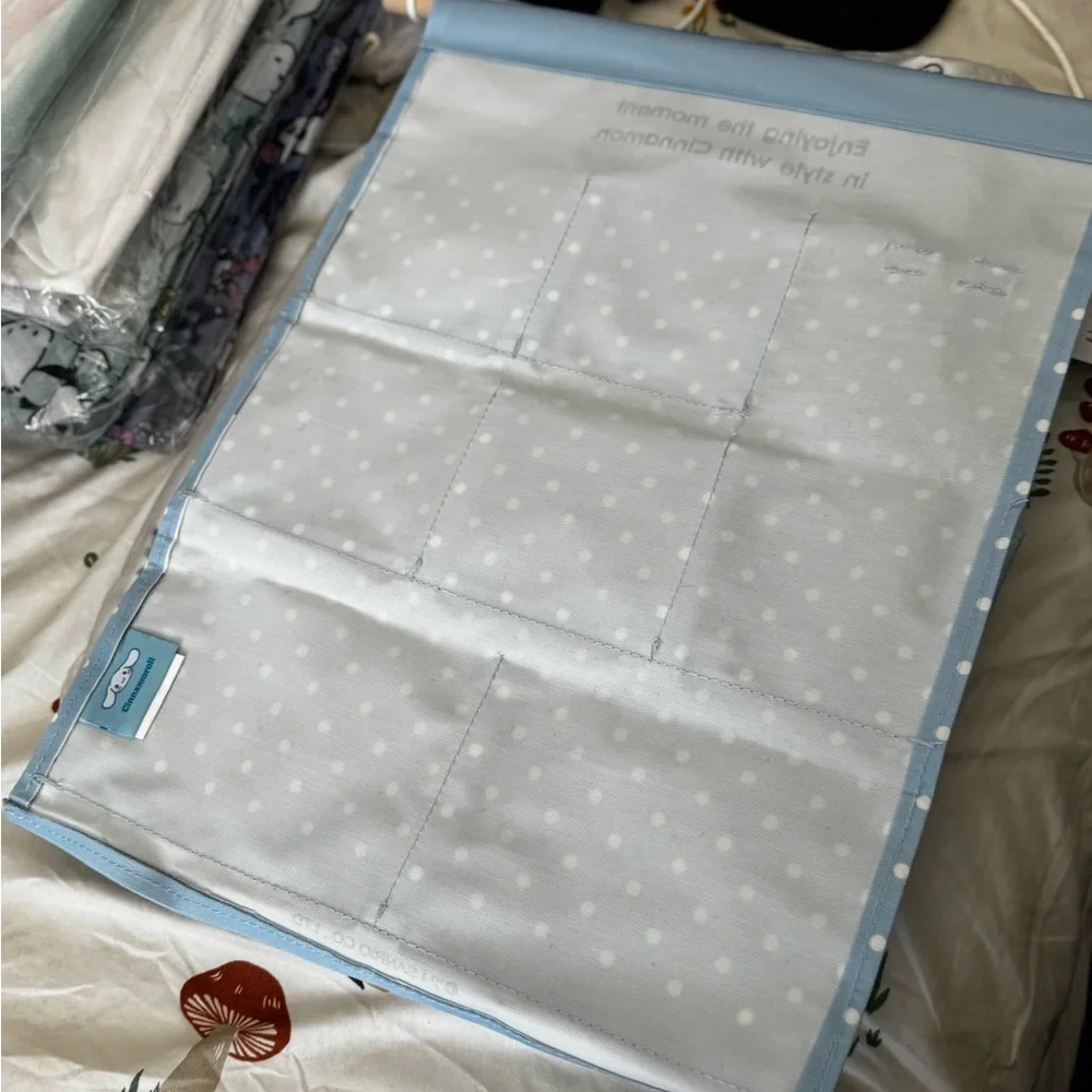 Sanrio Cinnamoroll Blue Pocket Organizer